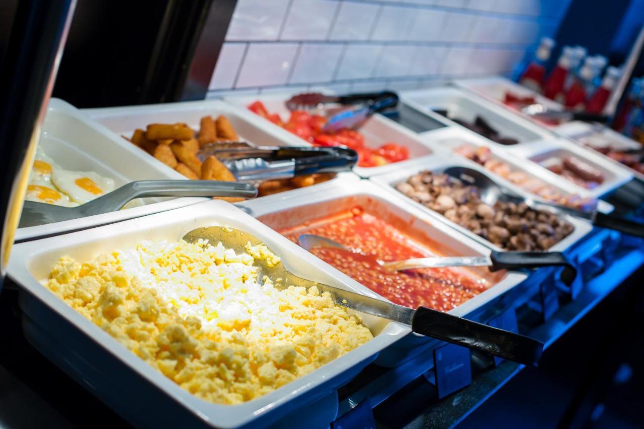 Отель Crowne Plaza Gerrards Cross By Ihg Биконсфилд Экстерьер фото