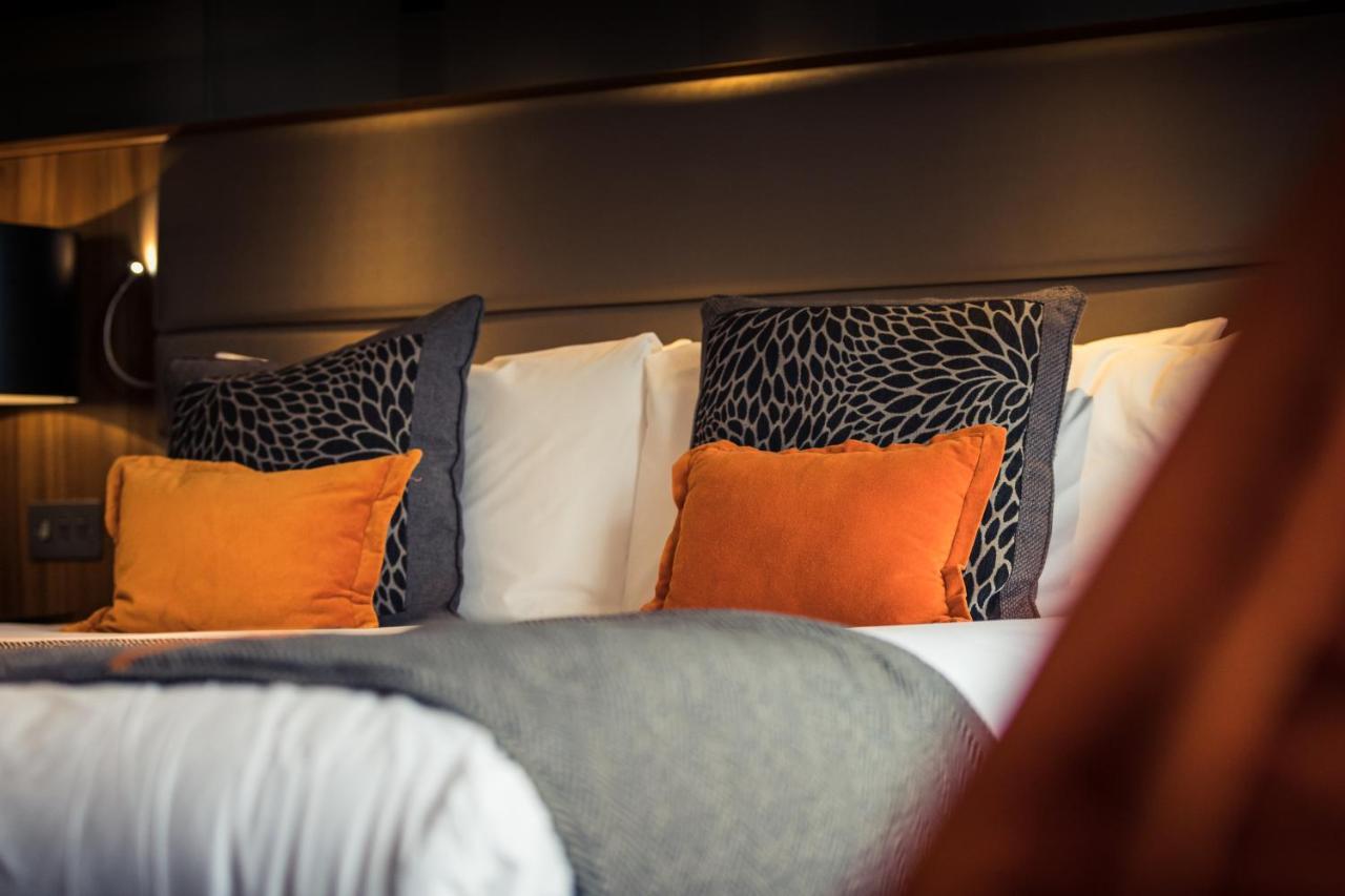 Отель Crowne Plaza Gerrards Cross By Ihg Биконсфилд Экстерьер фото