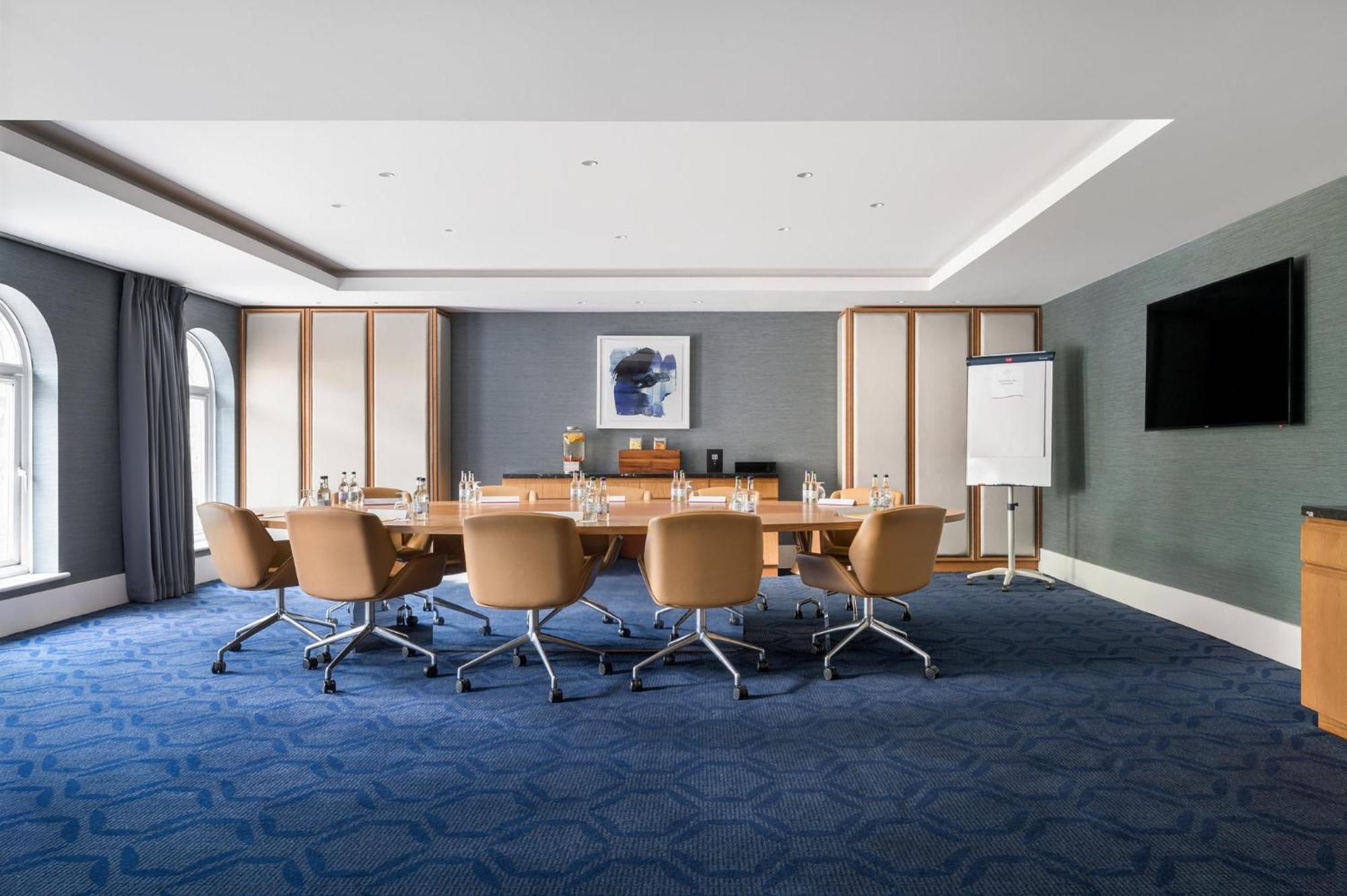 Отель Crowne Plaza Gerrards Cross By Ihg Биконсфилд Экстерьер фото