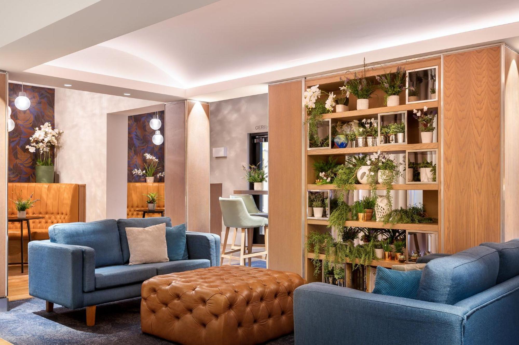 Отель Crowne Plaza Gerrards Cross By Ihg Биконсфилд Экстерьер фото